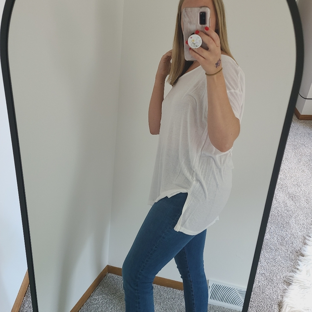 Hollister Mega Oversized Top White Women's Short Sleeved - Picture 6 of 12